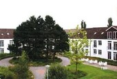 Zugang zur Verwaltung und Haupteingang - Etagenwohnung zum Kaufen in Schiffdorf