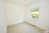Blick ins Schlafzimmer 2 - 