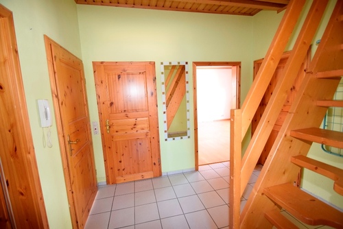 8. Blick in den Flur - 