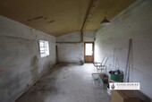 k-weiterer Abstellraum mit Gartentür - 