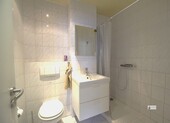 Blick in das Badezimmer - 