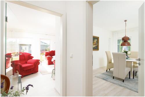 Flur - Sicht auf Wohnzimmer & Esszimmer - 