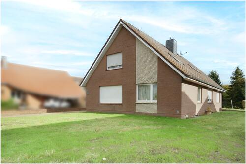 Frontansicht rechts - 6 Zimmer Einfamilienhaus in Ostrhauderfehn