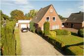 Vogelperspektive - 4 Zimmer Einfamilienhaus zum Kaufen in Westoverledingen