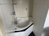 Badezimmer/Badewannendusche - 