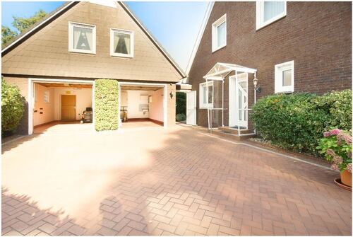 Garage - 