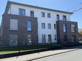 Hauseingang - ***Komfortable 60 m² Wohnung im Erdgeschoss mit Terrasse***