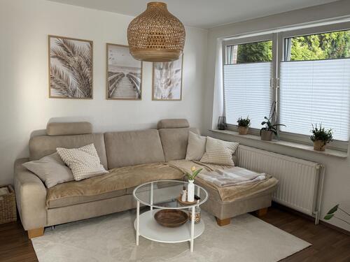 Wohnzimmer - 2 Zimmer Erdgeschoßwohnung zur Miete in Papenburg