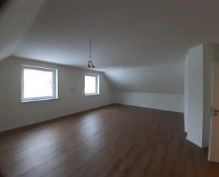 ***3 Zimmer Dachgeschosswohnung*** - Westoverledingen Flachsmeer