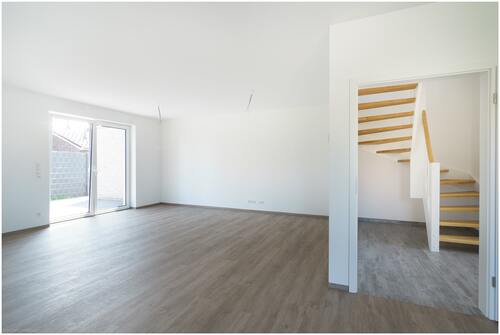 Koch-, Ess- und Wohnbereich - Reihenendhaus mit 125,00 m² in Westoverledingen zur Miete