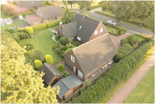 Luftaufnahme - 6 Zimmer Einfamilienhaus in Westoverledingen