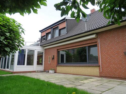 Terrasse - Bungalow mit 220,00 m² in Weener zum Kaufen