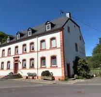 Haus zum Kaufen in Sinspelt 0,00 € 677 m²