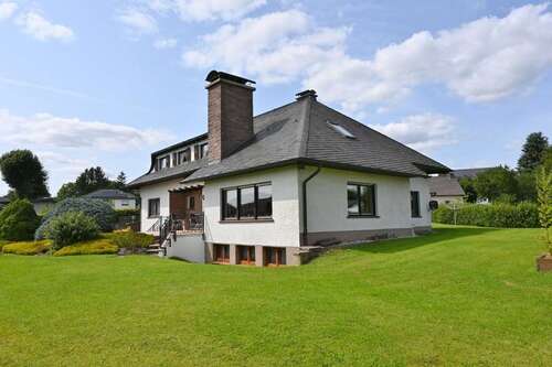 Foto - Haus zum Kaufen in Bleialf 480.000,00 € 250 m²