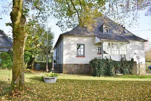 Foto - Haus zum Kaufen in Winterspelt-Elcherath 400.000,00 € 210 m²