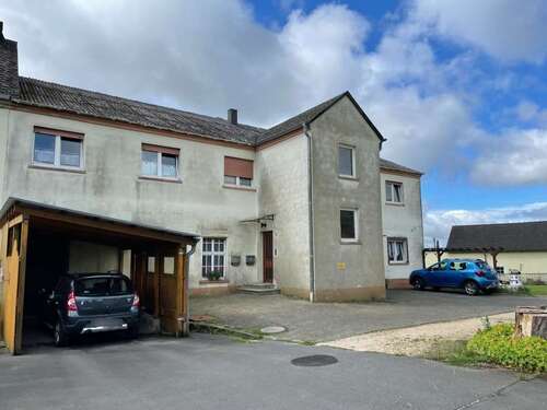 Foto - Haus zum Kaufen in Wallersheim 195.000,00 € 288 m²