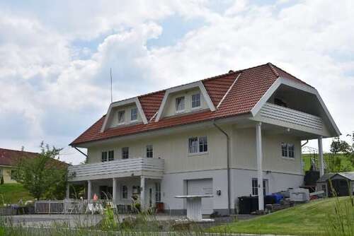 Foto - Haus zum Kaufen in Gondenbrett 599.000,00 € 274 m²