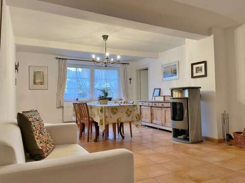 Foto - Haus zum Kaufen in Densborn 0,00 € 478 m²