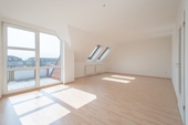 Wohnzimmer - 2 Zimmer Dachgeschoßwohnung in Borna