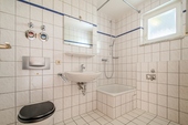 Duschbad mit Fenster - 