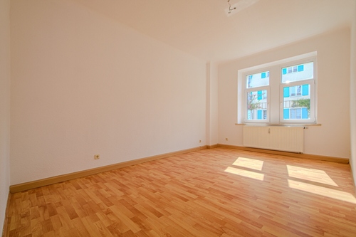 3 Zimmer - 3 Zimmer Etagenwohnung in Dresden
