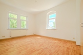 Wohzimmer - Etagenwohnung mit 61,76 m&sup2; in Dresden zur Miete