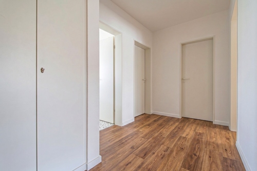 Diele mit Einbauschrank - 