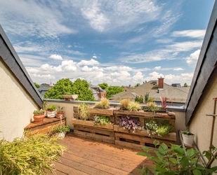 DACHTERRASSE – WANNEN-DUSCHBAD MIT FENSTER – GÄSTE-WC – EINBAUKÜCHE – MAISONETTE - Dresden Löbtau