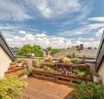 DACHTERRASSE – WANNEN-DUSCHBAD MIT FENSTER – GÄSTE-WC – EINBAUKÜCHE – MAISONETTE - Dresden Löbtau