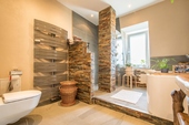 Wannenduschbad mit Fenster - 