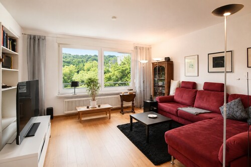 Lichterfüllt und groß - Wohnbereich - 3 Zimmer Etagenwohnung zum Kaufen in Eppstein / Bremthal