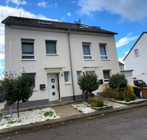 Coming soon! - Fast ein Erstbezug - Energieklasse A - DHH in Hammersbach - Hammersbach / Langen-Bergheim