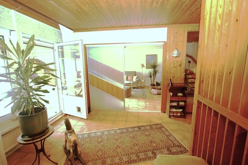 Diele mit Zugang zum Wohnzimmer - 