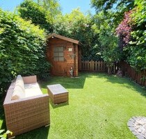 Provisionsfrei + Energie-Klasse B ! Reihen-Eck-Haus im Haus mit Garten - Hanau
