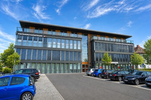 Das Gebäude - 14 Zimmer Büro zur Miete in Königstein