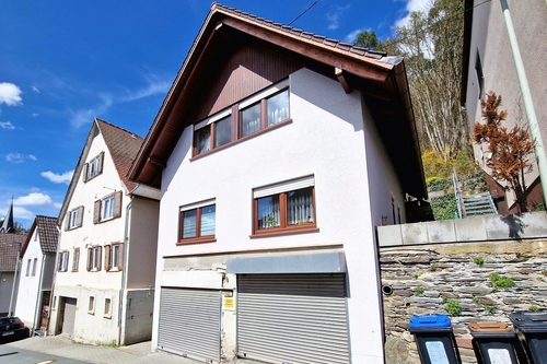 3 Häuser + 1 Grundstück - 