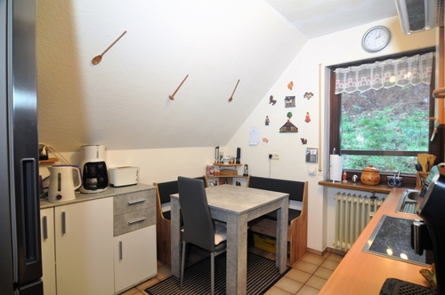 ... mit kleinem Essplatz - 