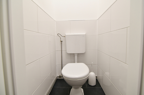 WC 2 - 