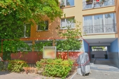 Ansicht Haus - 4 Zimmer Büro zur Miete in Frankfurt