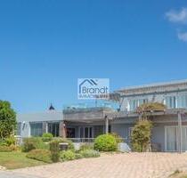 Traumvilla am Strand - 1.500.000,00&nbsp;EUR Kaufpreis, ca.&nbsp; 684,00&nbsp;m&sup2;&nbsp;Wohnfl&auml;che in Plettenberg (PLZ: 6000)