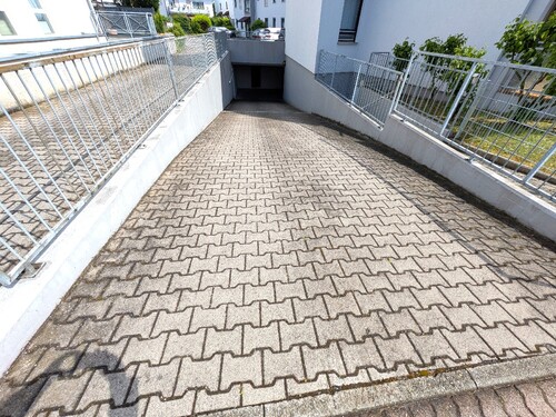 Zufahrt Tiefgarage - 