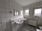 2 Waschbecken - 