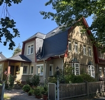 Grünes Paradies für Groß und Klein: Großzügige Doppelhaushälfte in absolut ruhiger Idylle - Weinböhla