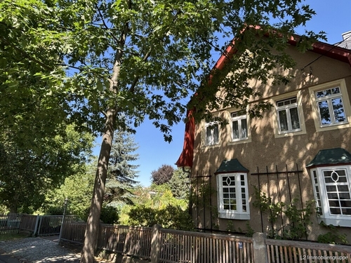 Hausansicht - 5 Zimmer Doppelhaushälfte zum Kaufen in Weinböhla