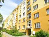 Hausansicht - 4 Zimmer Etagenwohnung in Coswig
