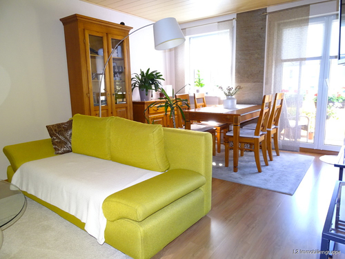 Wohn-/Esszimmer - 