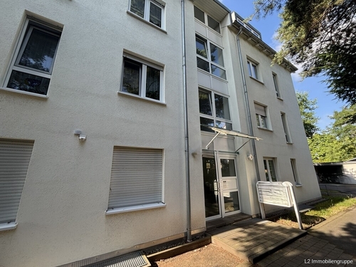Hauseingang - 1 Zimmer Etagenwohnung zum Kaufen in Coswig