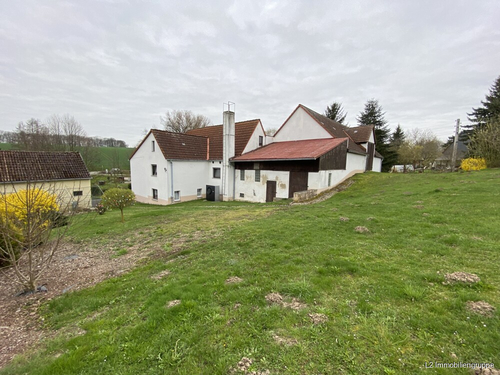Rückansicht 2-Seitenhof - Bauernhaus, Landhaus mit 160,00 m² in Lommatzsch zum Kaufen