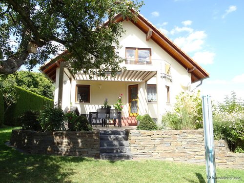 Hausansicht - 7 Zimmer Einfamilienhaus in Nossen