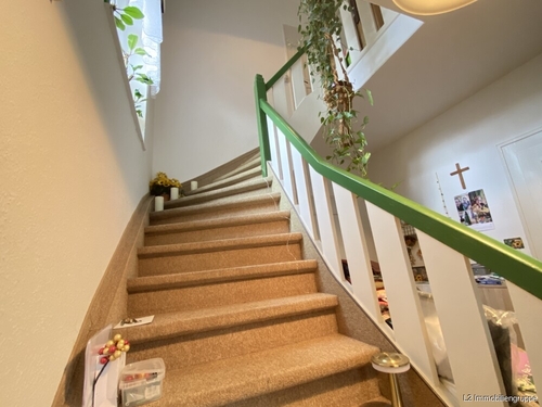Treppe zum OG - 